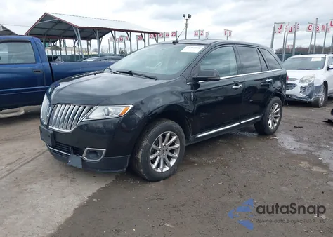2013 Lincoln Mkx z USA, uszkodzony, nr VIN 2LMDJ6JK3DBL28681